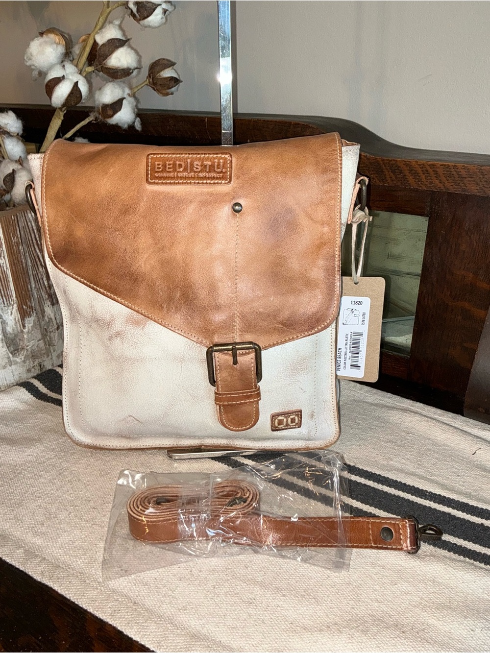 NWT Bed Stu Leather Venice Beach Crossbody Nectar Tan Rustic Retail $240